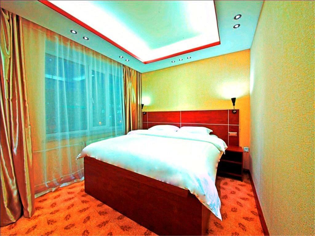 Kaiser Hotel Oelan-bator Buitenkant foto